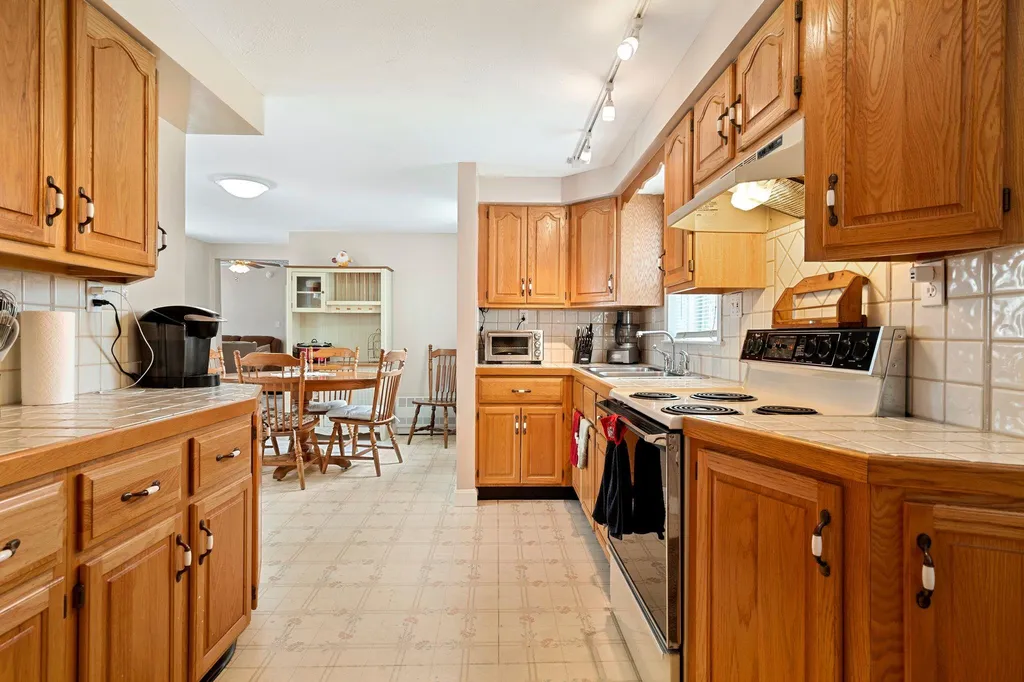 579 Granite Street Manchester NH 03102