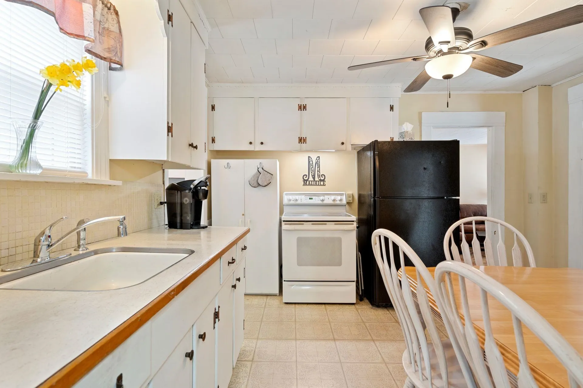579 Granite Street Manchester NH 03102