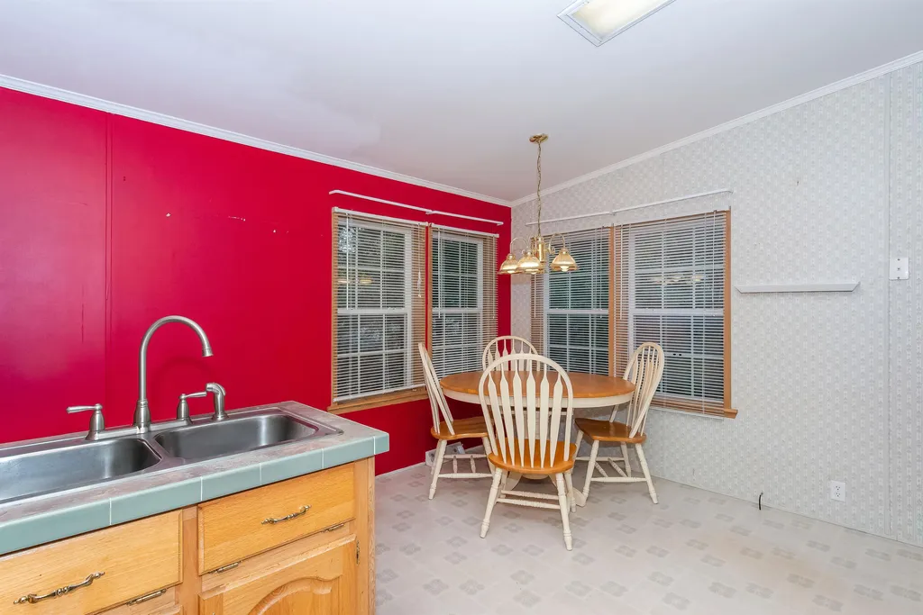 47 Murray Drive Rochester NH 03868