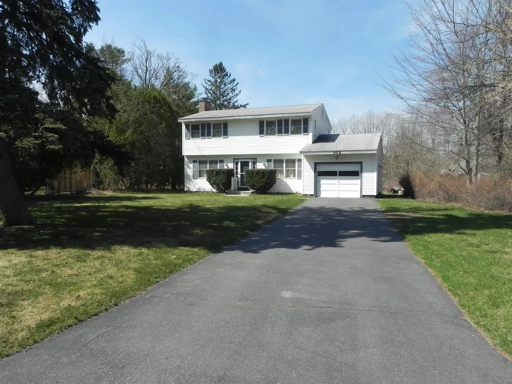 102 Logwood Street South Burlington VT 05403