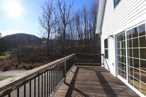 154 Slayton Lane Barnet VT 05821