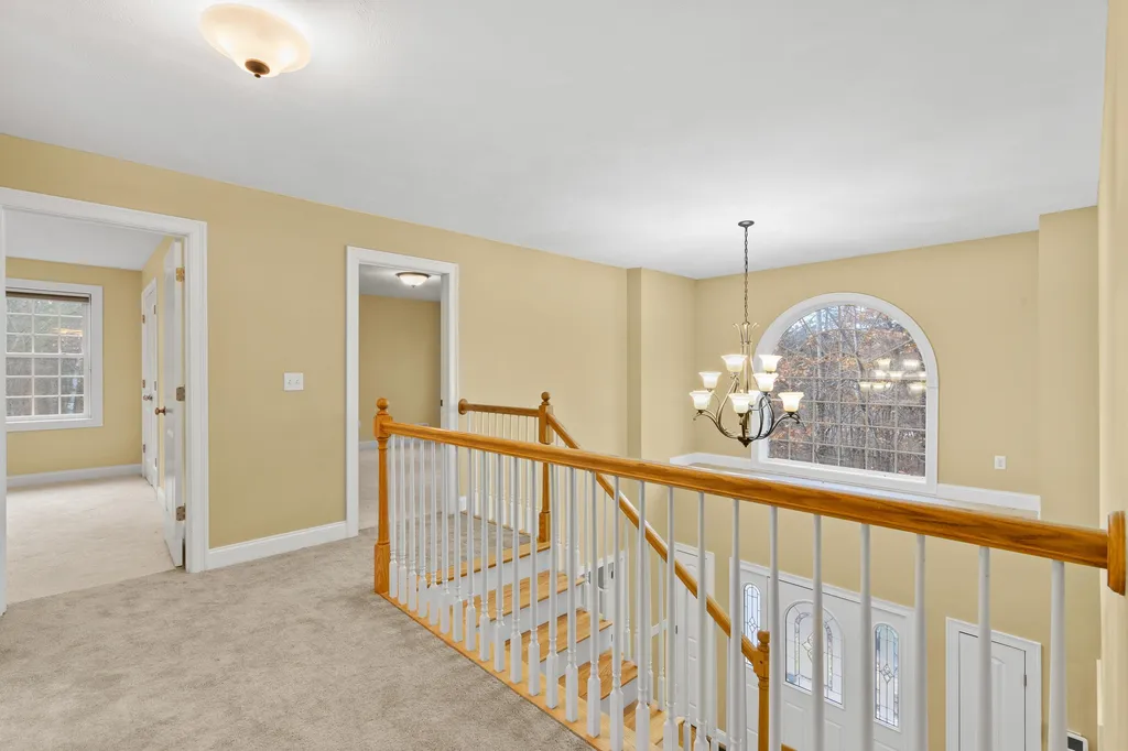 18 Longmeadow Road Windham NH 03087