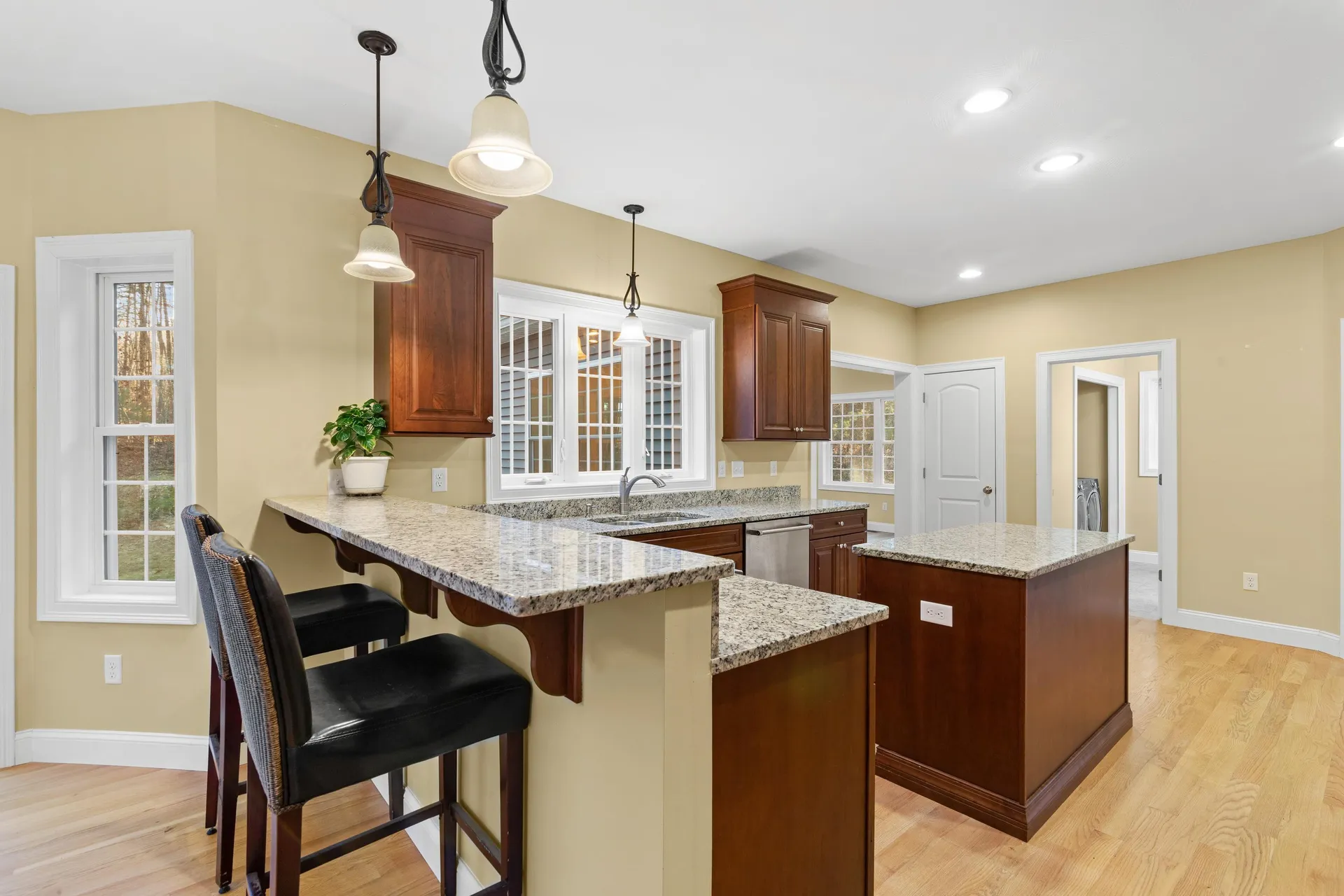 18 Longmeadow Road Windham NH 03087
