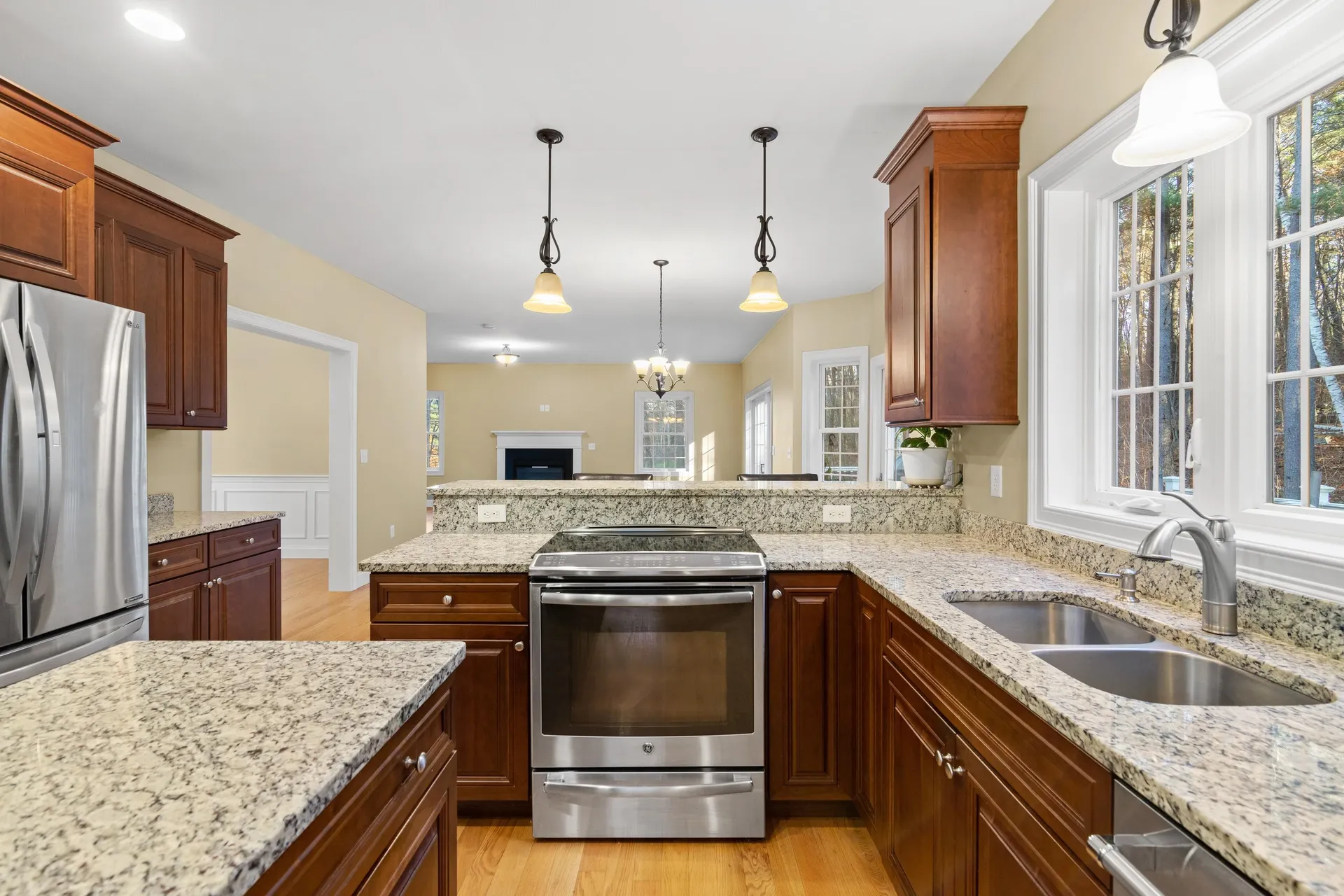 18 Longmeadow Road Windham NH 03087