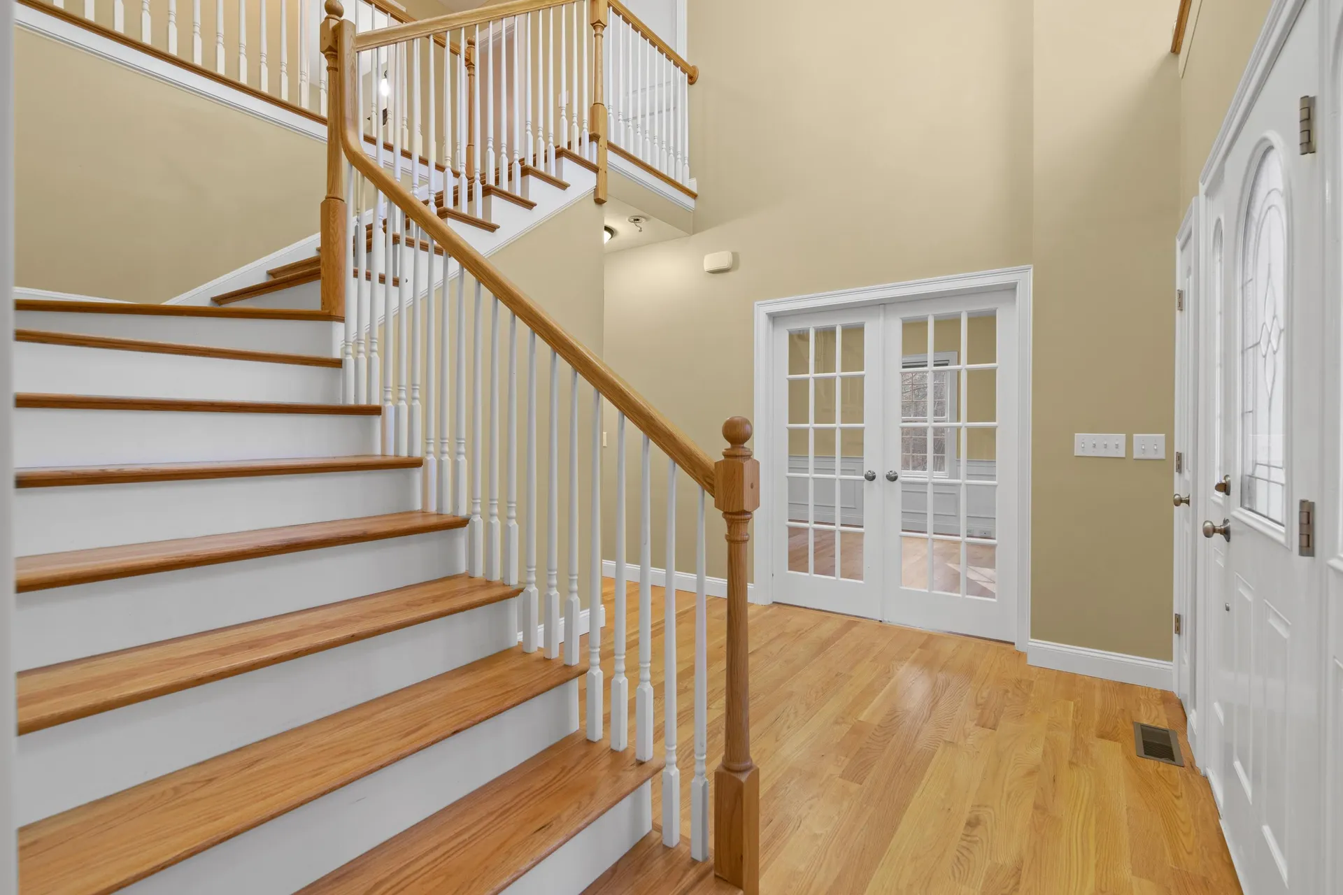 18 Longmeadow Road Windham NH 03087