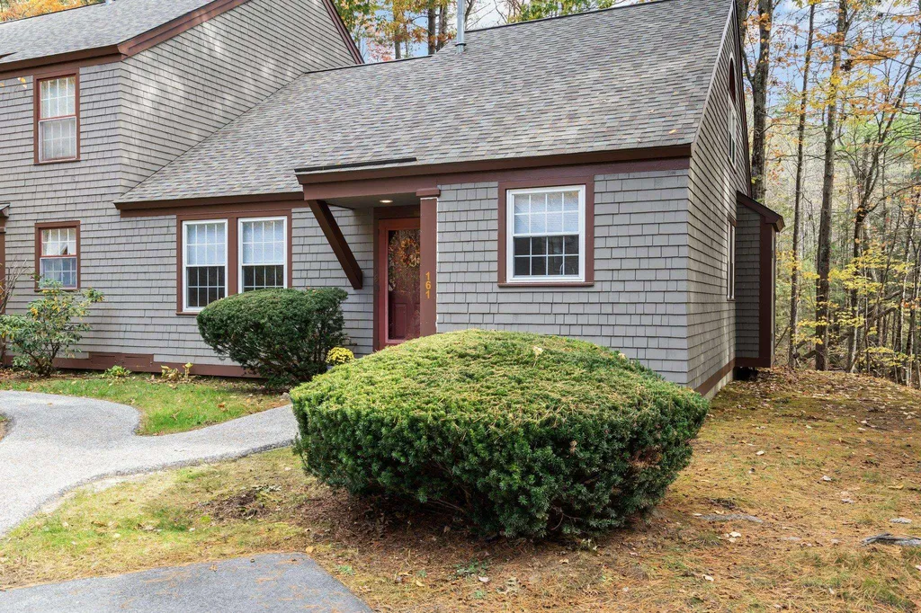 1465 Hooksett Road Hooksett NH 03106