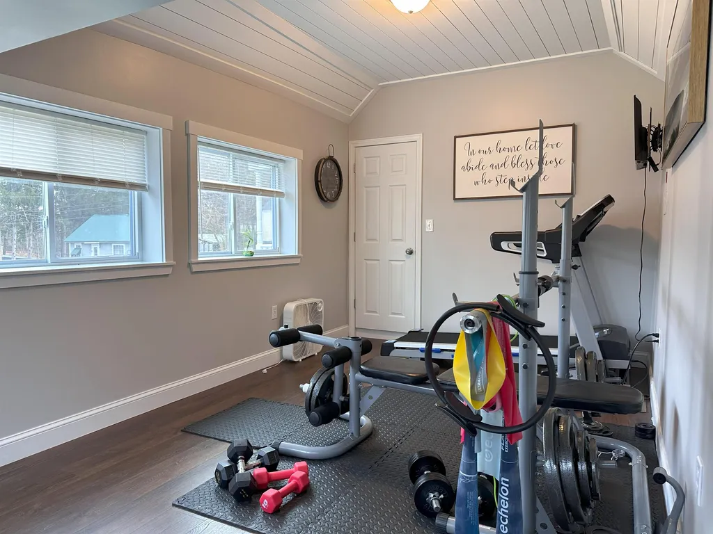 20 Church Street Tilton NH 03276