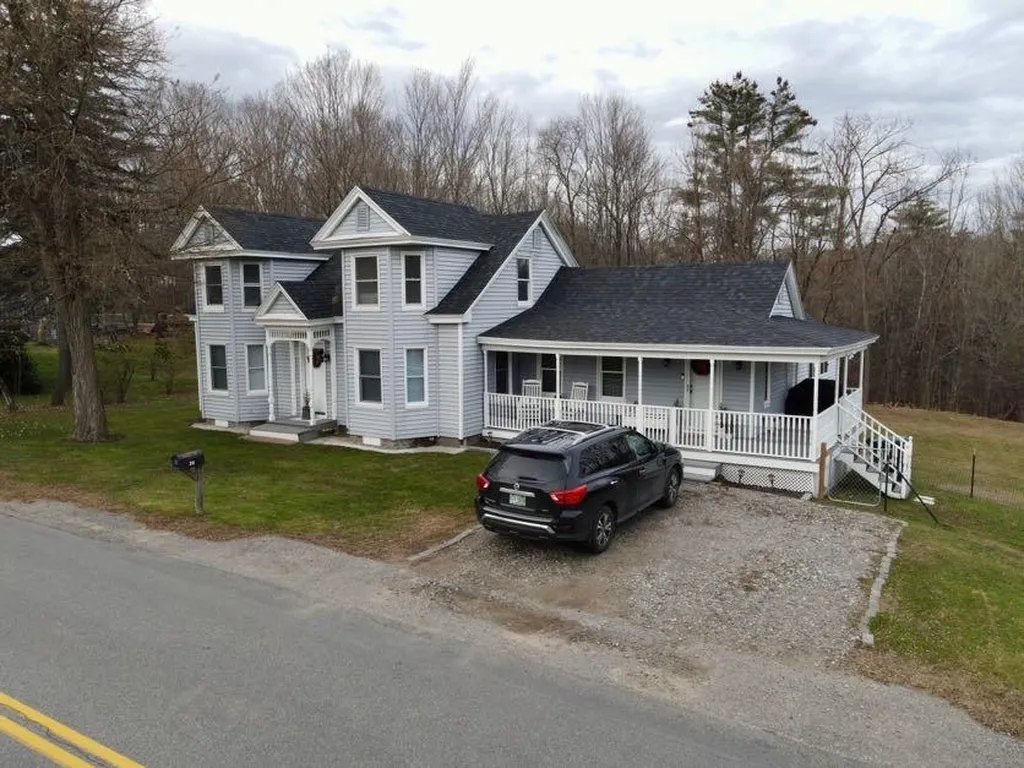 20 Church Street Tilton NH 03276