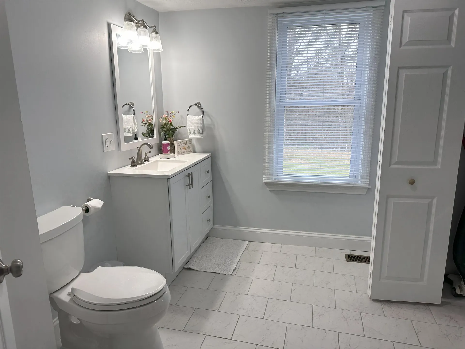 20 Church Street Tilton NH 03276