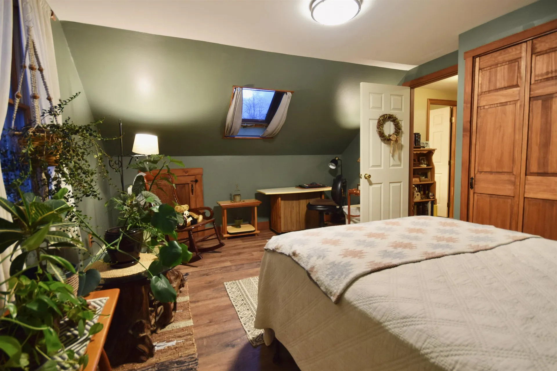 98 Cayuga Court Burlington VT 05408