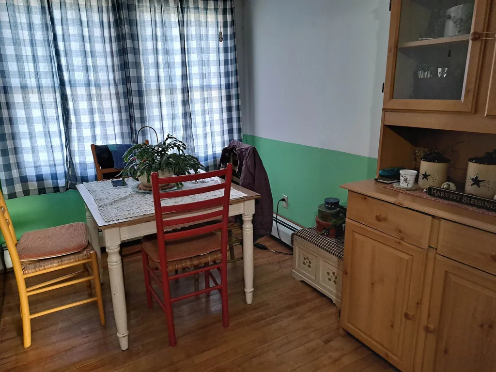 18 Barnes Street Claremont NH 03743