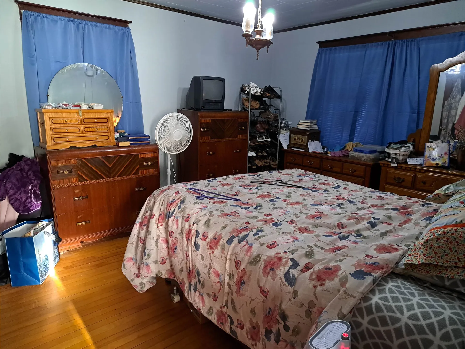 18 Barnes Street Claremont NH 03743