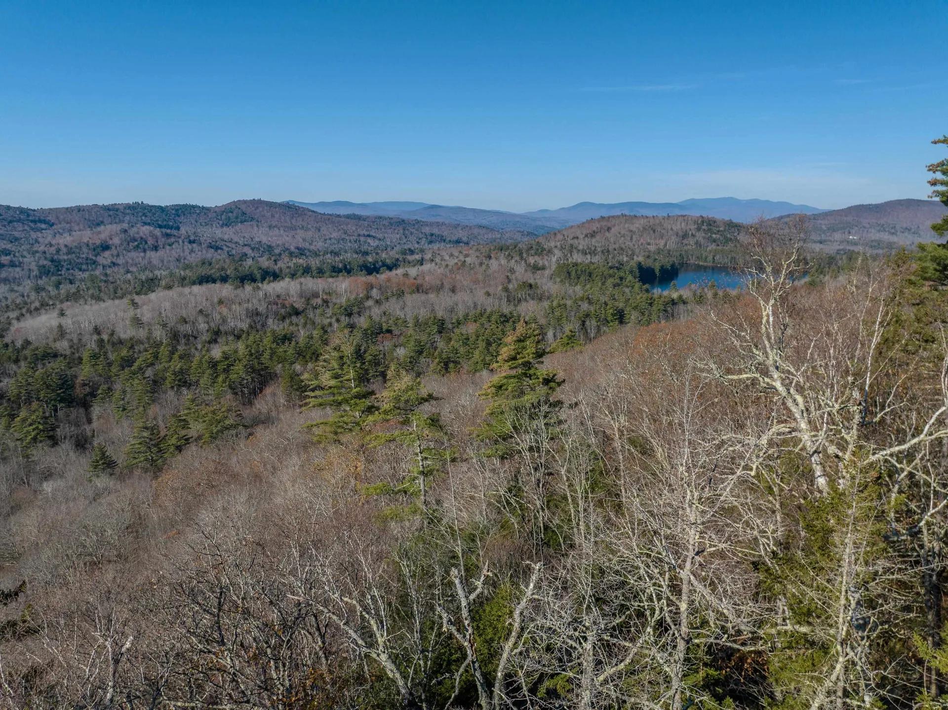 00 Perch Pond Road Holderness NH 03245