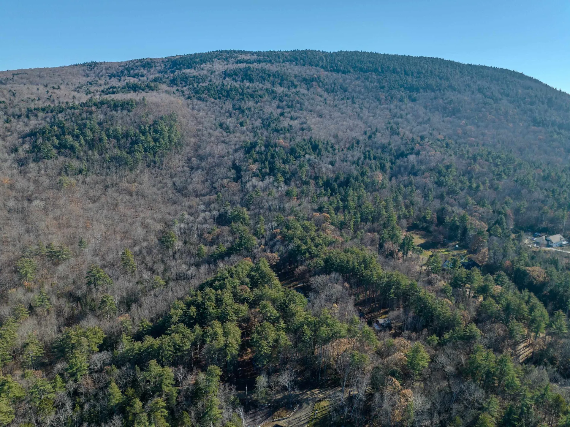 00 Perch Pond Road Holderness NH 03245