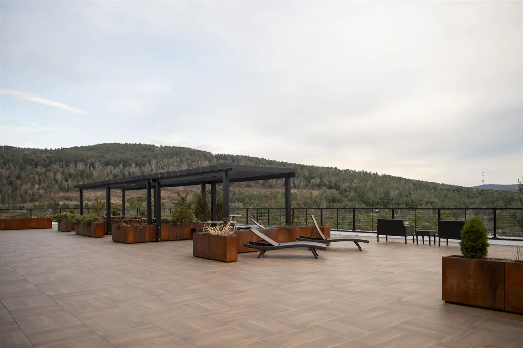 69 Etna Road Lebanon NH 03766