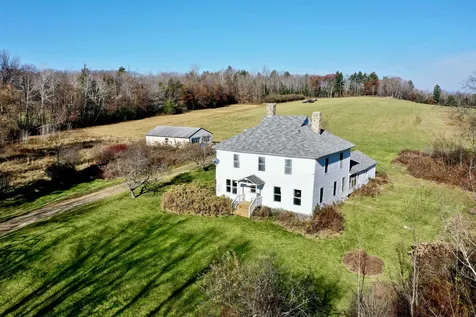 82 Cross Place Springfield NH 03284