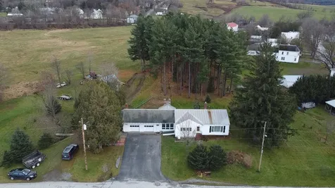 58 Hamilton Place Extension Richford VT 05476