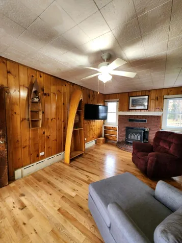 58 Hamilton Place Extension Richford VT 05476