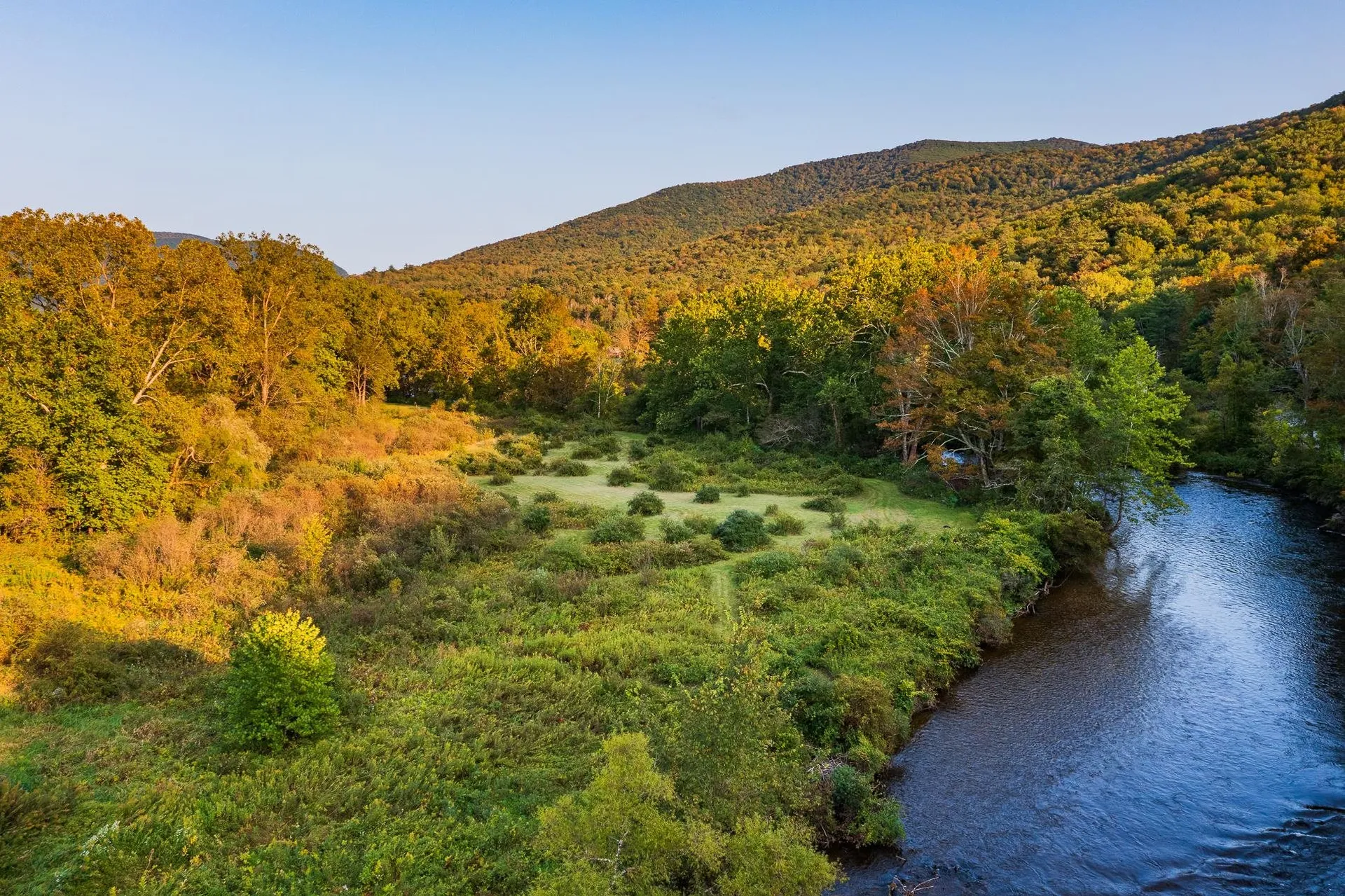 5827 Vt 313 Arlington VT 05250