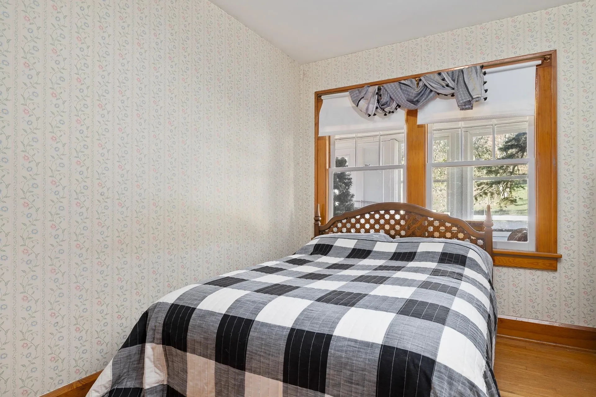 5827 Vt 313 Arlington VT 05250