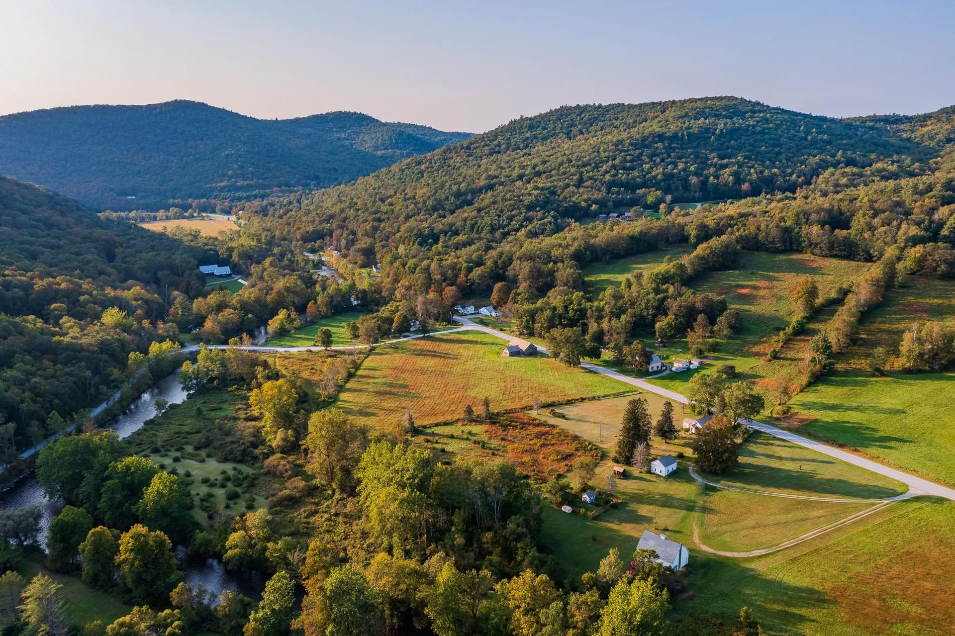 5827 Vt 313 Arlington VT 05250