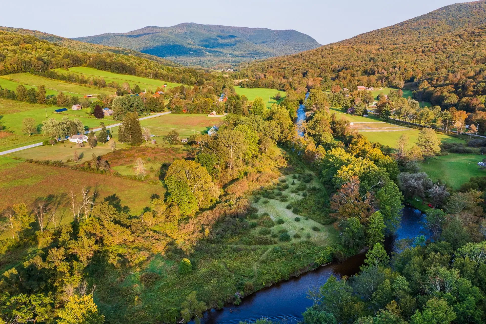 5827 Vt 313 Arlington VT 05250