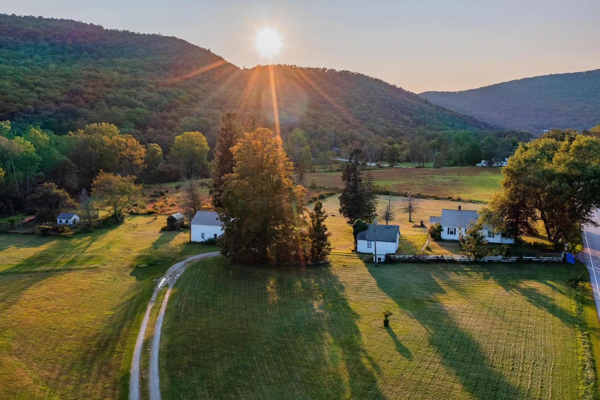 5827 Vt 313 Arlington VT 05250