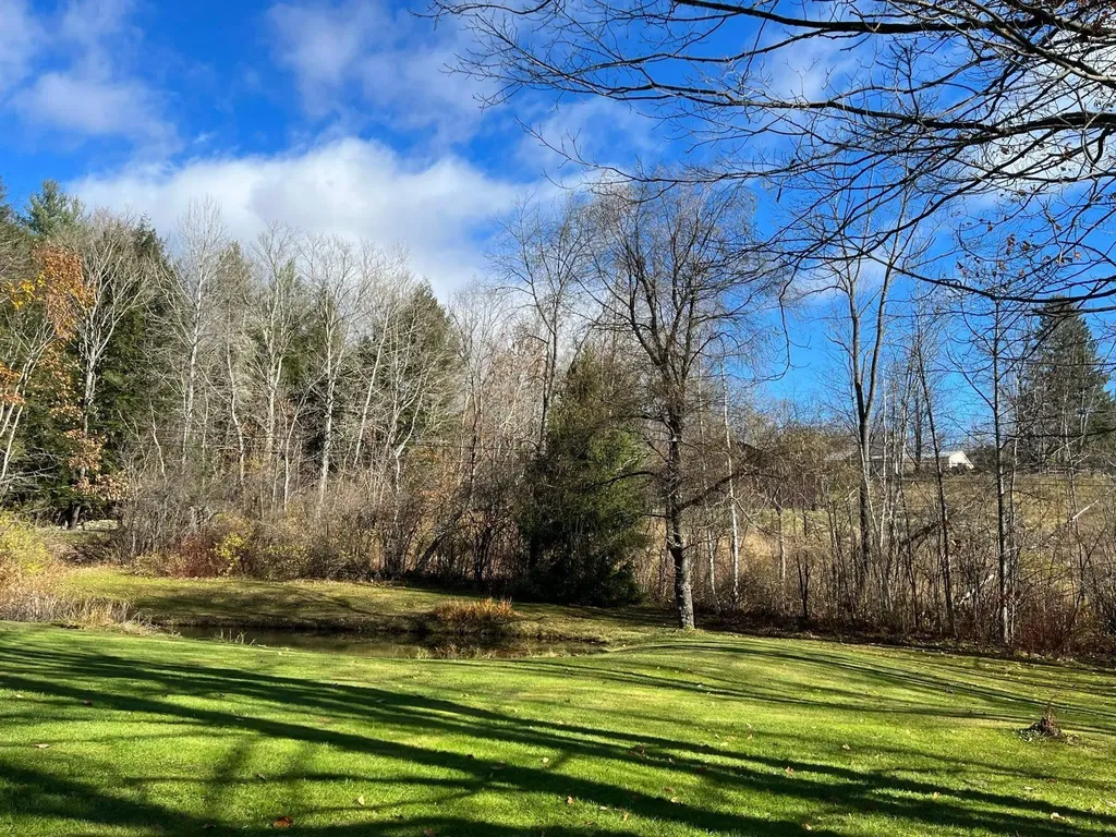 2456 Cox District Road Woodstock VT 05091