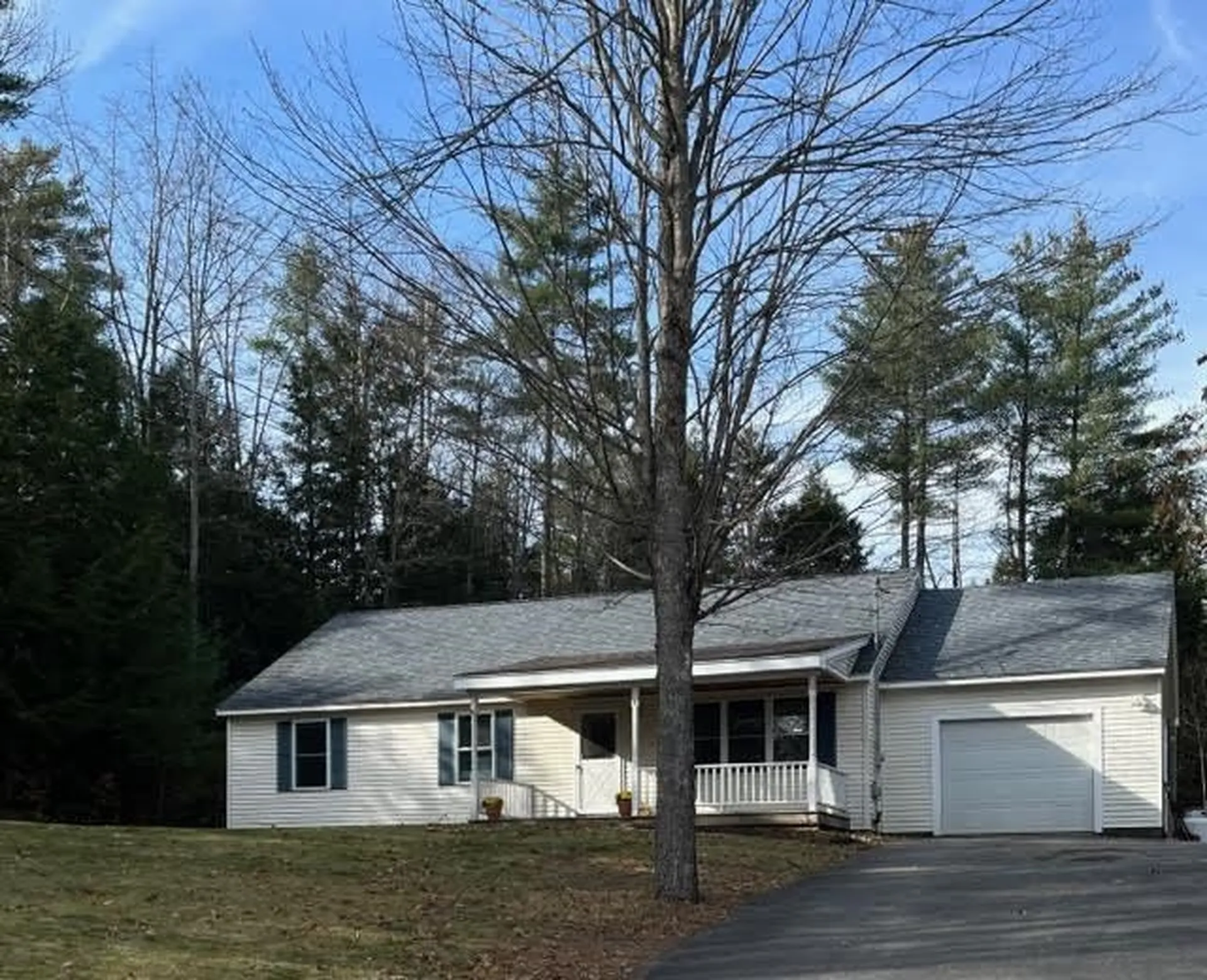 4 Lucinda Circle Way Newport NH 03773