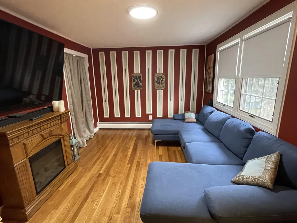 14 Danbury Drive Merrimack NH 03054