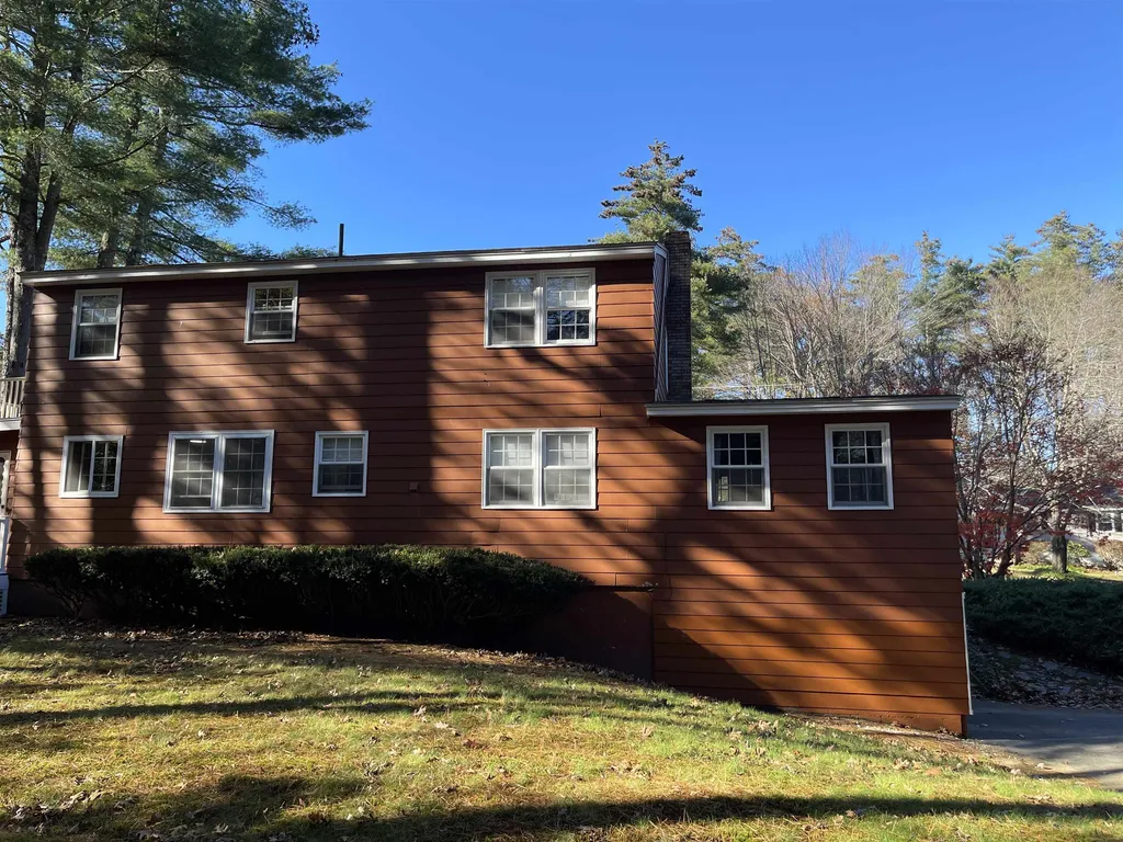 14 Danbury Drive Merrimack NH 03054