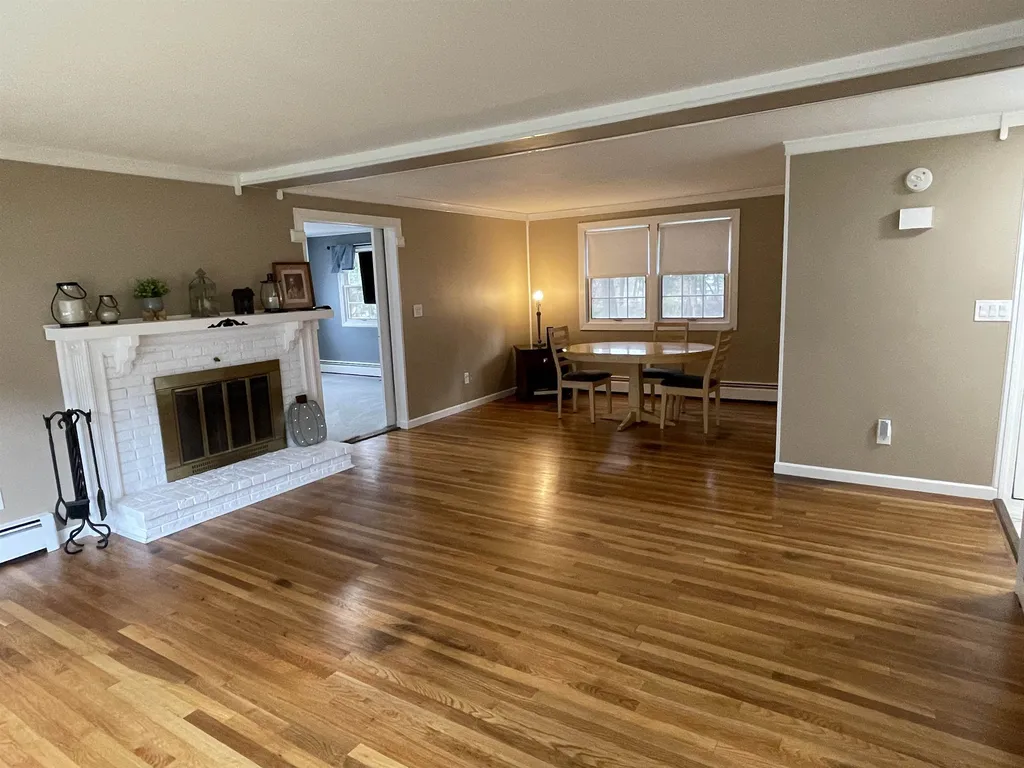 14 Danbury Drive Merrimack NH 03054