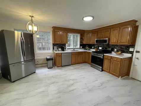 14 Danbury Drive Merrimack NH 03054