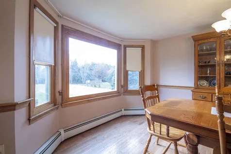 5 Elwood Road Londonderry NH 03053