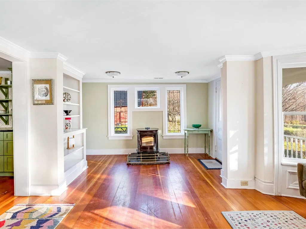 2517 Main Street Isle La Motte VT 05463