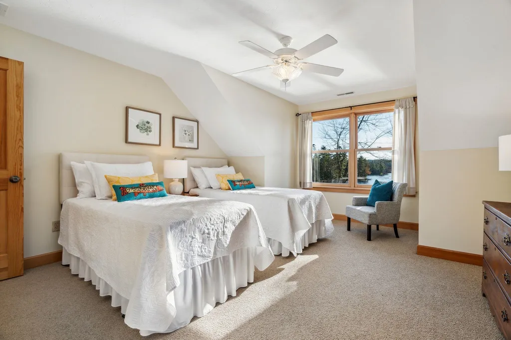 276 Castle Shore Road Moultonborough NH 03254