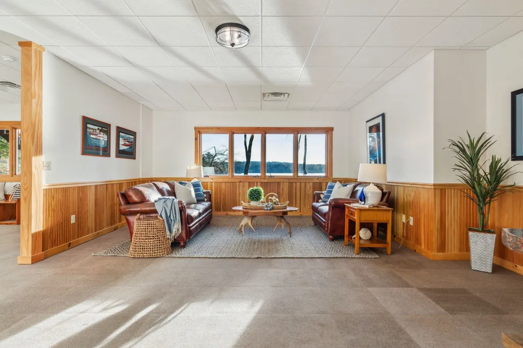 276 Castle Shore Road Moultonborough NH 03254
