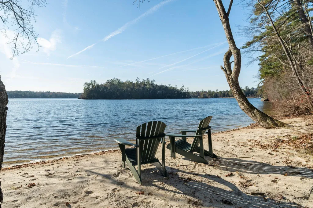 276 Castle Shore Road Moultonborough NH 03254