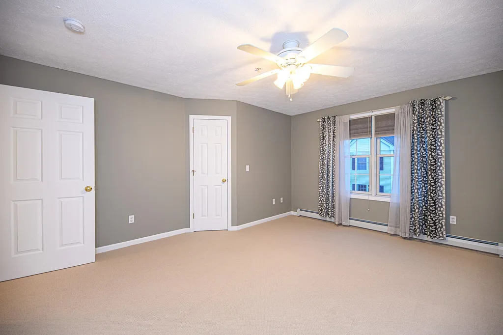 8 Magnolia Drive Dover NH 03820