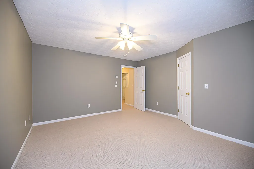 8 Magnolia Drive Dover NH 03820