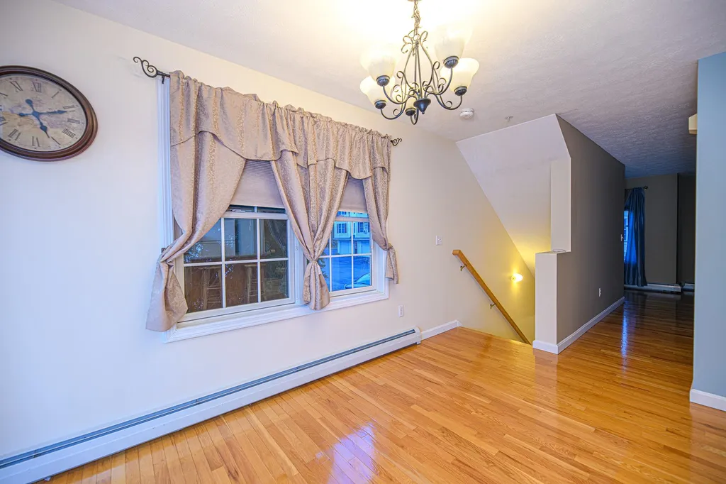 8 Magnolia Drive Dover NH 03820