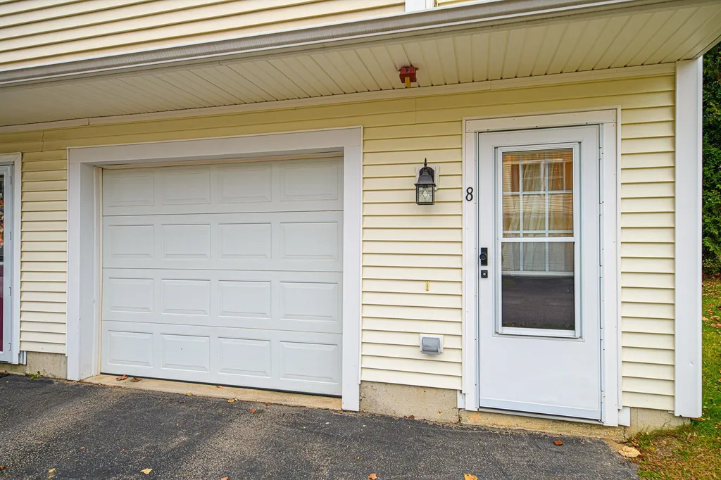 8 Magnolia Drive Dover NH 03820