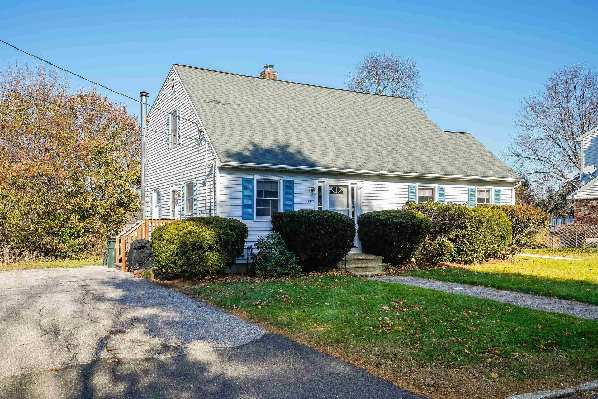 34 Gilhaven Road Manchester NH 03104