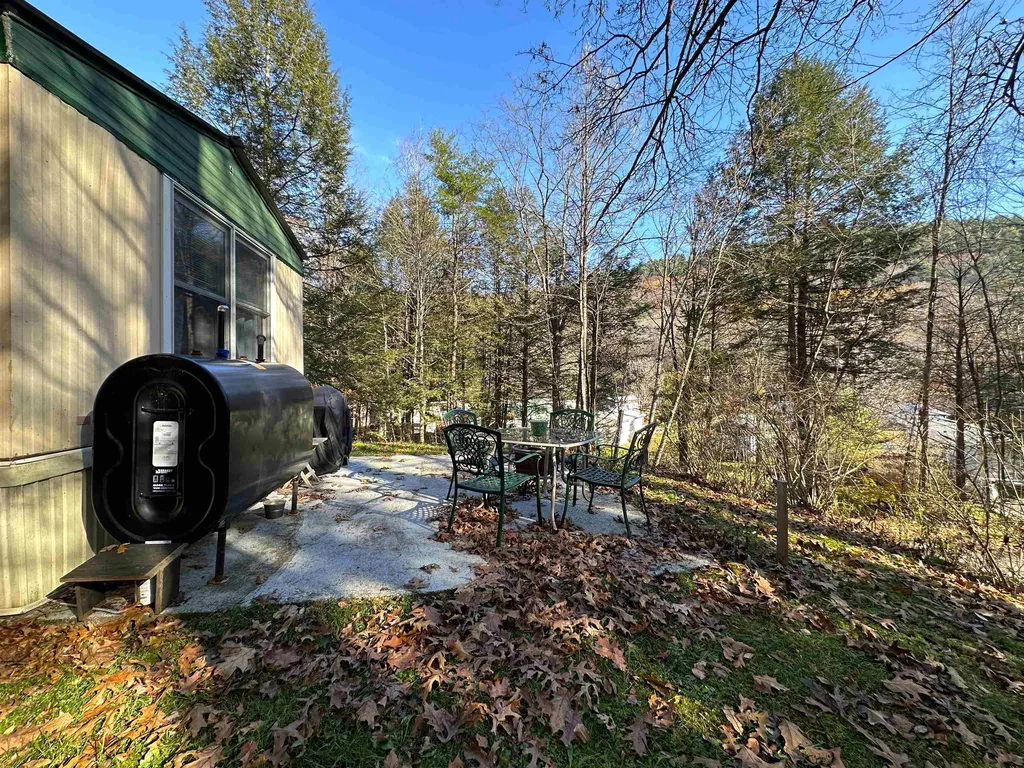 4 Reservoir Road Brattleboro VT 05301