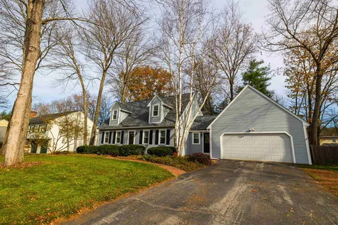 7 New Castle Street Concord NH 03301