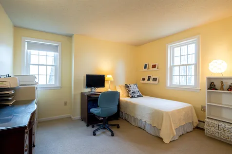 7 New Castle Street Concord NH 03301