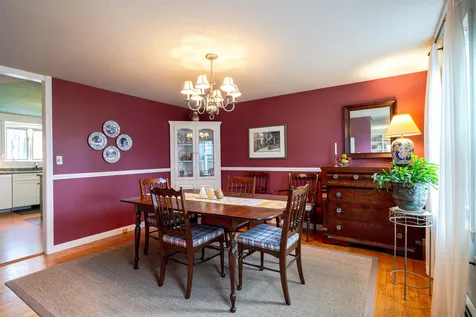 7 New Castle Street Concord NH 03301