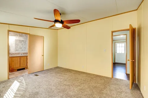 6 Pinto Lane Londonderry NH 03053