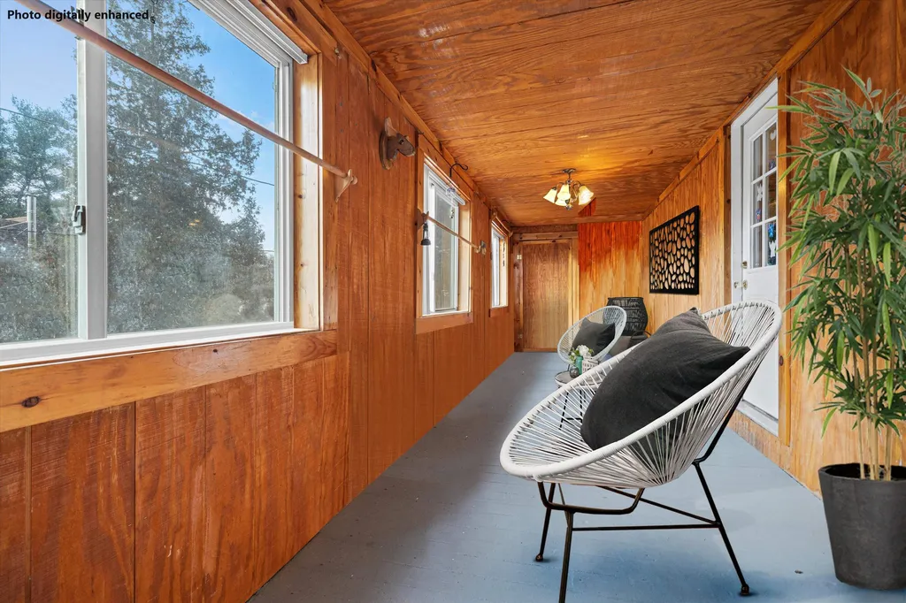 32 Howard Court Keene NH 03431