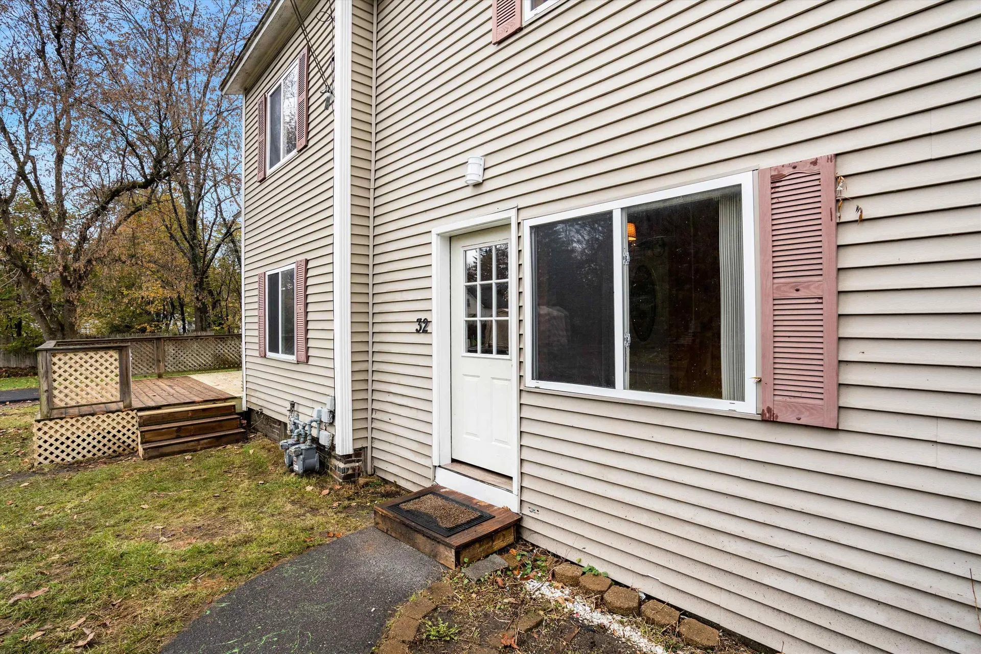 32 Howard Court Keene NH 03431